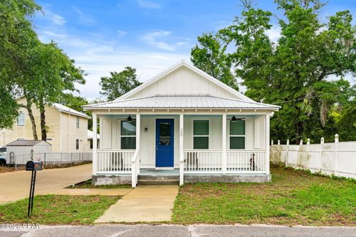 320 N Center Ave, Panama City, FL, 32401-4846 | Card Image