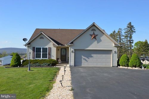 16 Twilight Ln, CATAWISSA, PA, 17820-8609 | Card Image