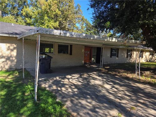 1213 Tampa St, Tallulah, LA, 71282-5337 | Card Image