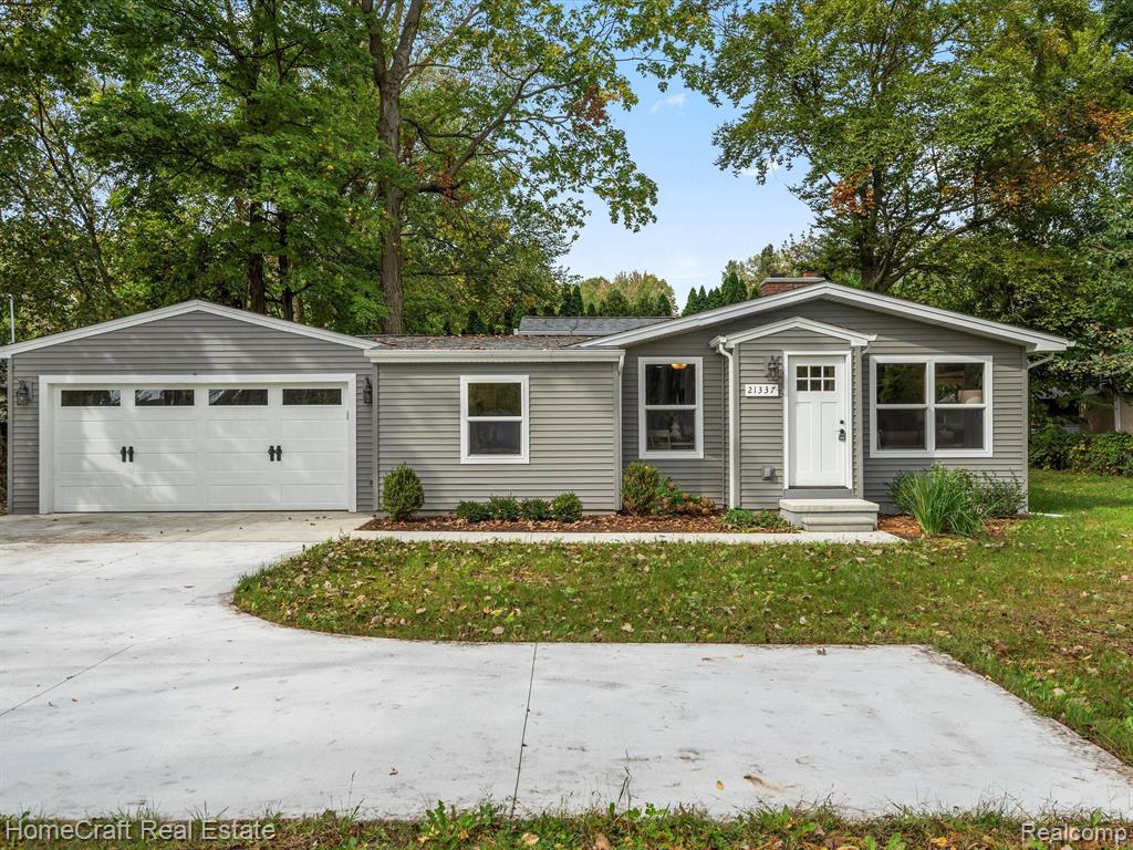 Orchard Lake Rd, Farmington Hills, MI 48336 #1