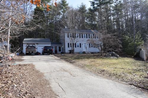 411 Mont Vernon Rd, Milford, NH, 03055-4215 | Card Image