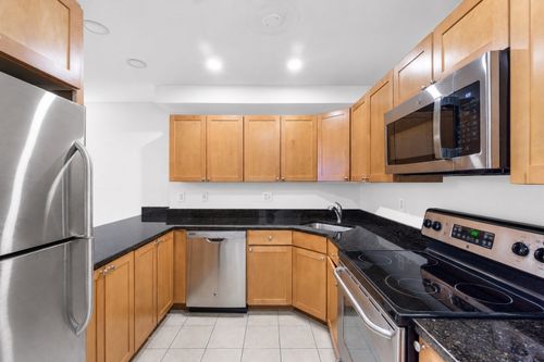 1a-48 Coffey St, Boston, MA, 02122-2346 | Card Image
