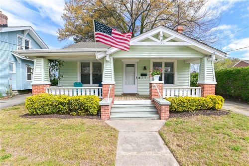 124 E Lorengo Ave, Norfolk, VA, 23503-4414 | Card Image