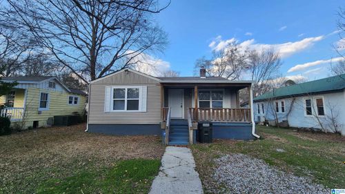 202 Fairy Ave, HUEYTOWN, AL, 35023-2517 | Card Image