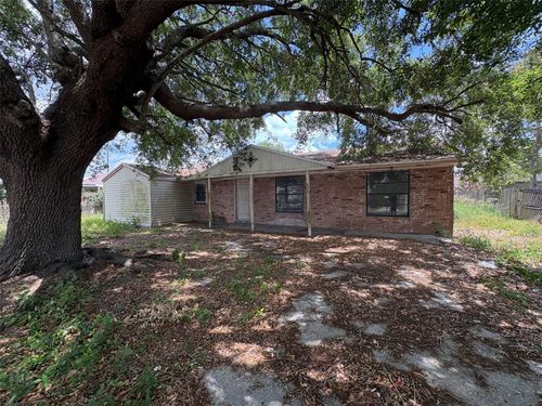830 N 10th St, EAGLE LAKE, FL, 33839-3012 | Card Image
