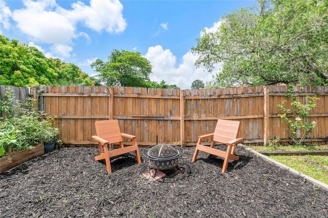 4094 Nw 1 St Pl, House other with 3 bedrooms, 2 bathrooms and null parking in Deerfield Beach FL | Image 27