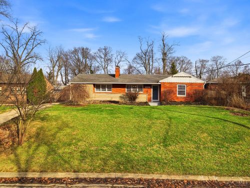 7 Glenmore Dr, Middletown, OH, 45042-3605 | Card Image