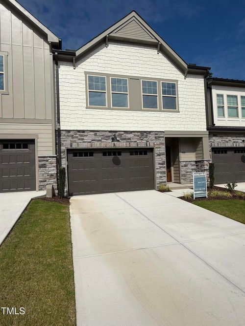 968 Double Helix Rd, Apex, NC, 27523-6804 | Card Image