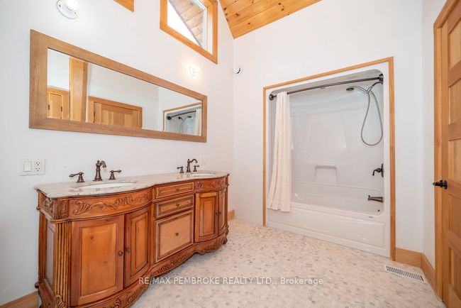 2467 Darling Rd, House other with 4 bedrooms, 4 bathrooms and 6 parking in Clayton ON | Image 41