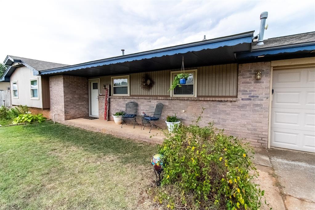 Tyler Ave, Piedmont, OK 73078