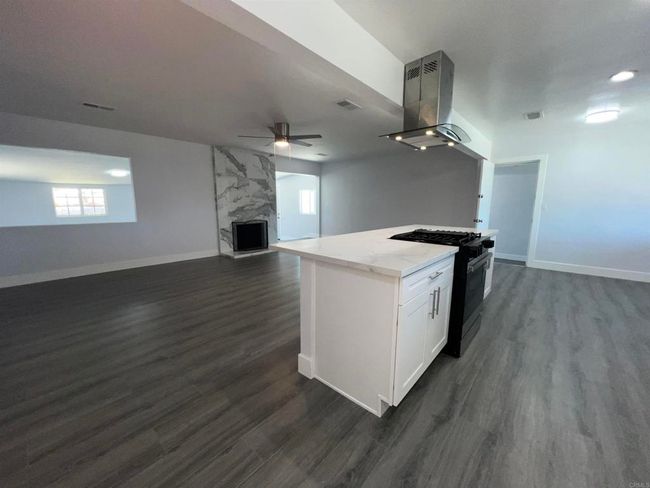 633 Kempton St, House other with 4 bedrooms, 2 bathrooms and 8 parking in Spring Valley CA | Image 6
