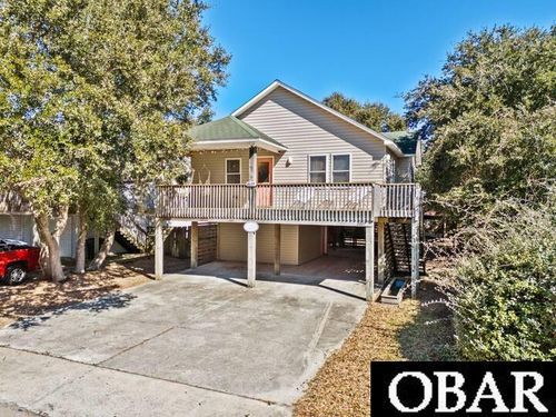2027 Hampton St, Kill Devil Hills, NC, 27948-6800 | Card Image