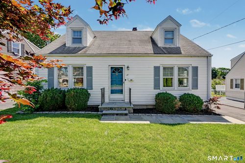 21 Victory Court, Norwalk, CT, 06855 | Card Image