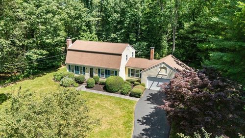 11 Laurel Dr, Scituate, MA, 02066-3607 | Card Image