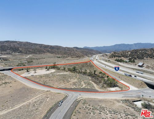 9 Quail Lake Rd, Lebec, CA, 93243 | Card Image