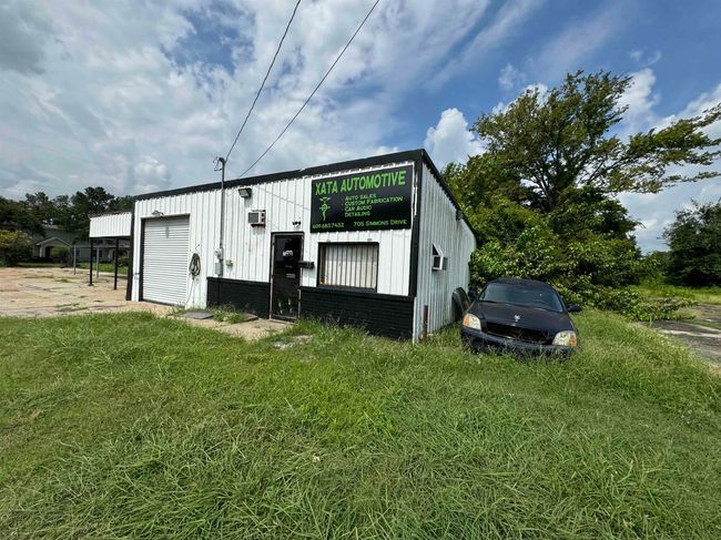 705 Simmons Dr, Home with 0 bedrooms, 0 bathrooms and null parking in Orange TX | Image 5