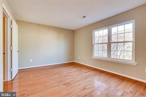 45033 Fellowship Sq, ASHBURN, VA, 20147-2736 | Card Image