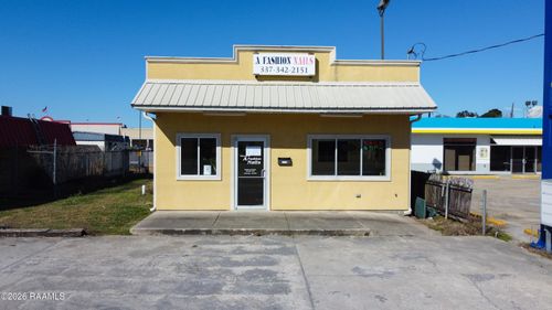 1706 S Main Street, St. Martinville, LA, 70582 | Card Image