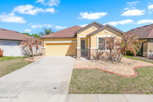 301 Tuscany Chase Dr, Daytona Beach, FL, 32117-5521 | Card Image