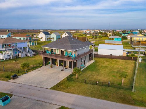 938 Eastview, Port Bolivar, TX, 77650-3606 | Card Image