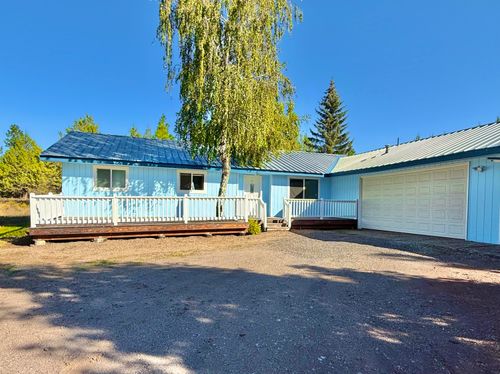 11747 Whispering Pines Dr, Keno, OR, 97627-3095 | Card Image