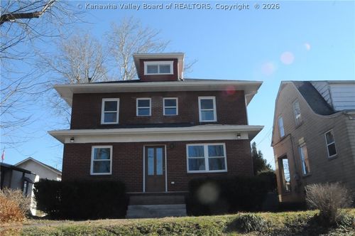 1812 Cliffview Avenue, Charleston, WV, 25387 | Card Image