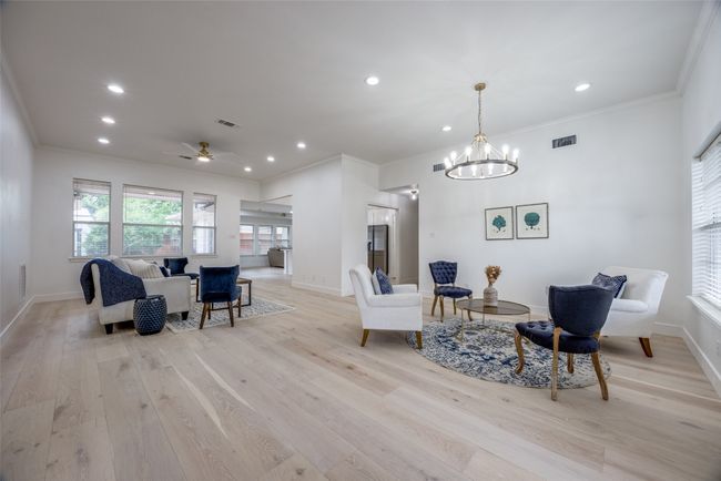 2308 Auburn Ct, House other with 3 bedrooms, 2 bathrooms and null parking in Sherman TX | Image 4