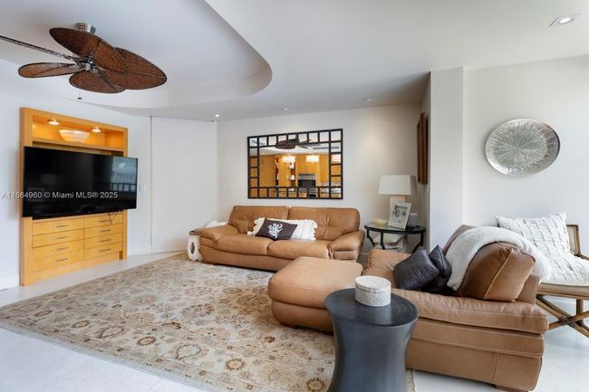 APT-174 - 201 Crandon Blvd, Townhouse with 4 bedrooms, 7 bathrooms and null parking in Key Biscayne FL | Image 25