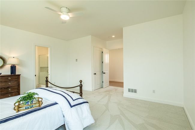 39 2 Nd St, House other with 4 bedrooms, 5 bathrooms and 3 parking in Oakmont PA | Image 26