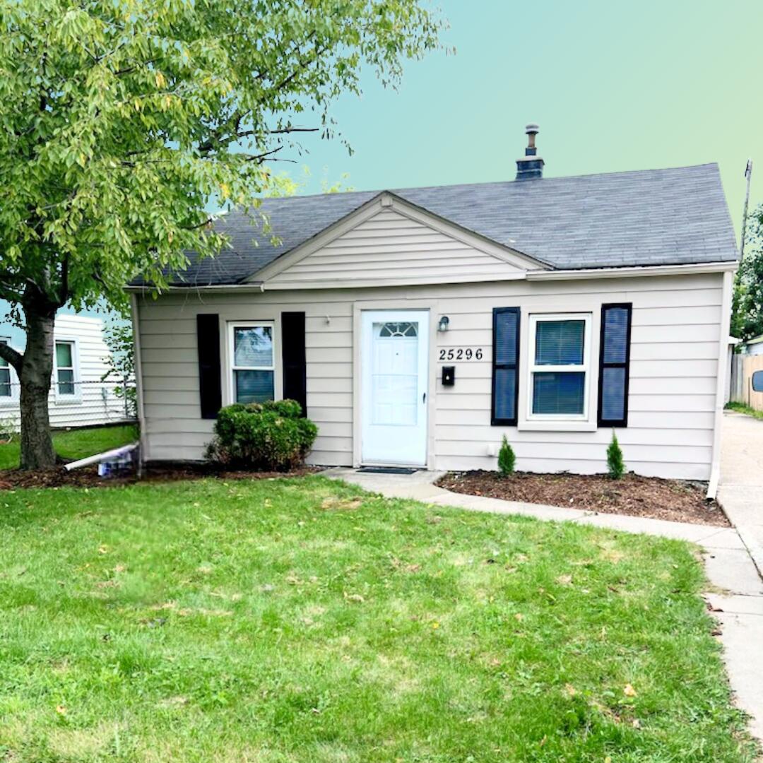 Send St, Roseville, MI 48066
