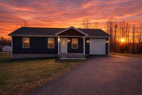 859 Holly Grove Rd, Corbin, KY, 40701-4433 | Card Image