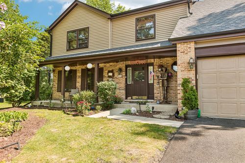 816 Bonnie Brae Ln, Bolingbrook, IL, 60440-1131 | Card Image
