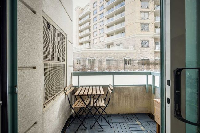 103 - 5 Emerald Lane, Condo with 1 bedrooms, 1 bathrooms and 1 parking in Thornhill ON | Image 7