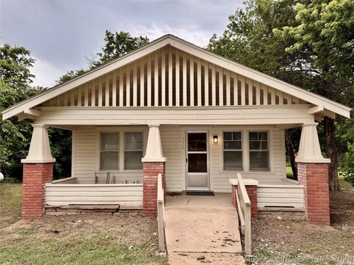 330 S 9th St, Roff, OK, 74865 | Card Image