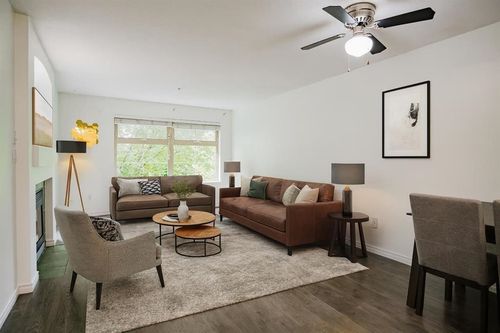 307-15210 Guildford Dr, Surrey, BC, V3R0X7 | Card Image