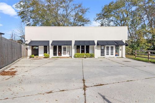 102 Abadie Ln, Covington, LA, 70433-2957 | Card Image