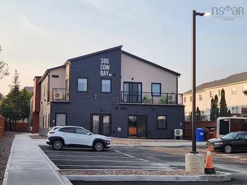 386 Cow Bay Rd, Eastern Passage, NS, B3G1J4 | Card Image