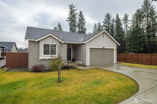 301 Desiree Ln, Cle Elum, WA, 98922-6122 | Card Image