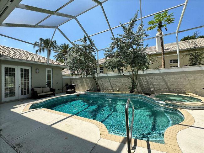 4378 Mirabella Cir, House other with 3 bedrooms, 3 bathrooms and null parking in Bradenton FL | Image 40