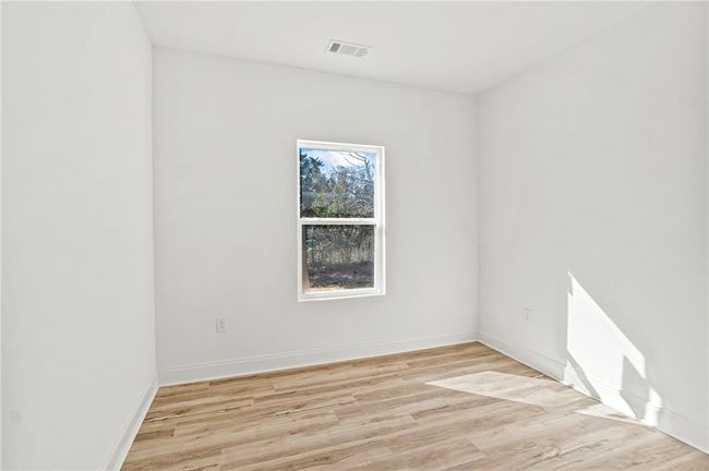 30 Moore Ave, House other with 3 bedrooms, 2 bathrooms and 2 parking in Toccoa GA | Image 12