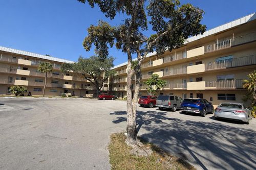 307-6301 N Falls Cir Drive, Lauderhill, FL, 33319 | Card Image