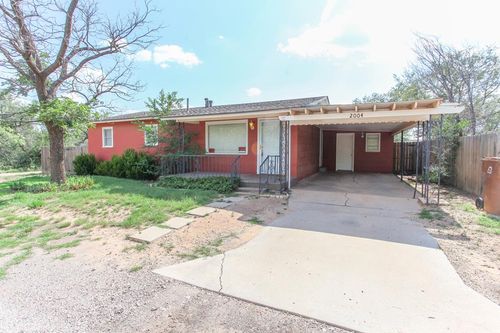 2004 State St, Big Spring, TX, 79720-5800 | Card Image
