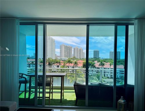 apt-443-2950 Ne 188th St, Aventura, FL, 33180-2748 | Card Image