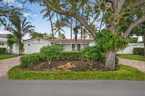 2081 Ne 25th St, Lighthouse Point, FL, 33064-7748 | Card Image