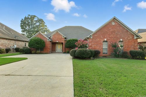 113 Bouriese Cir, Maumelle, AR, 72113-6960 | Card Image