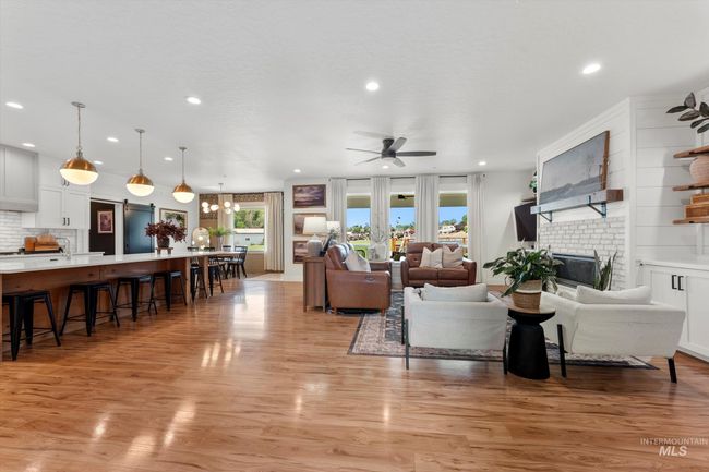 16799 Boehner Rd, House other with 5 bedrooms, 3 bathrooms and 4 parking in Caldwell ID | Image 6