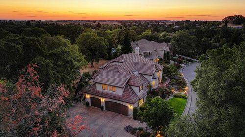 4022 Legend Dr, Rocklin, CA, 95765-5621 | Card Image