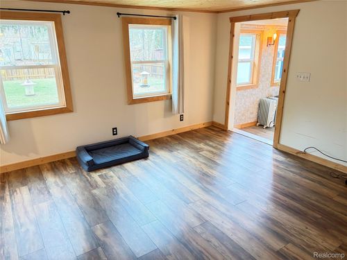 271 Hemlock St, Gladwin, MI, 48624-8314 | Card Image