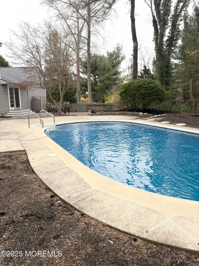 213 Ashlar Way, House other with 4 bedrooms, 3 bathrooms and null parking in Toms River NJ | Image 37
