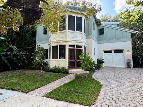 2330 Overbrook St, Coconut Grove, FL, 33133-3185 | Card Image